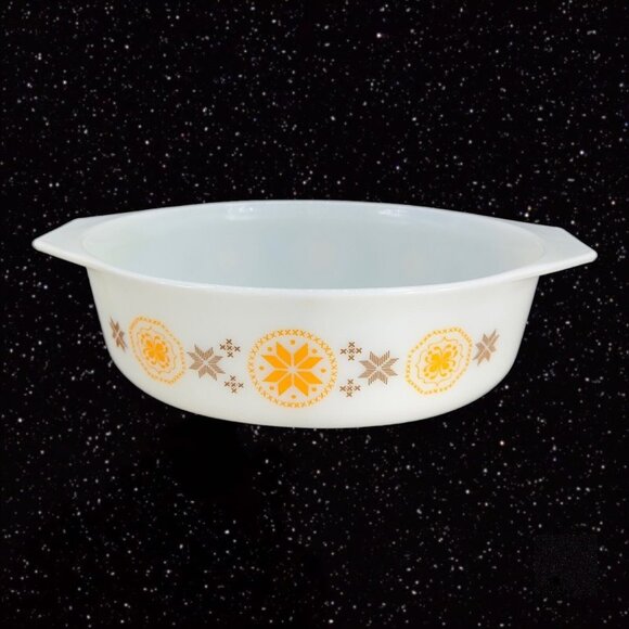 Vintage Pyrex Town & Country 2.5 Quart Casserole Oval Dish Without Lid Bowl VTG - Picture 1 of 16